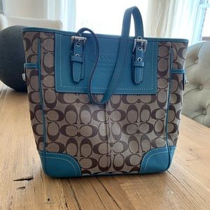 Coach purse.